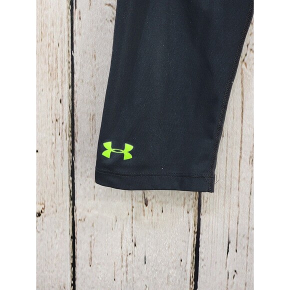 ALK Women's Medium Under Armour Fitted Heat Gear 3/4 Length Leggings Pants Black - Picture 2 of 5